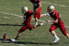 开云体育官网-马克西在焦点战证明自己，猛龙击溃篮网，一场关于成长与体系的胜利