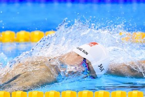 开云体育官方网站-维尼修斯闪耀关键战役，韩国憾负塞尔维亚，D组悬念延续至末轮