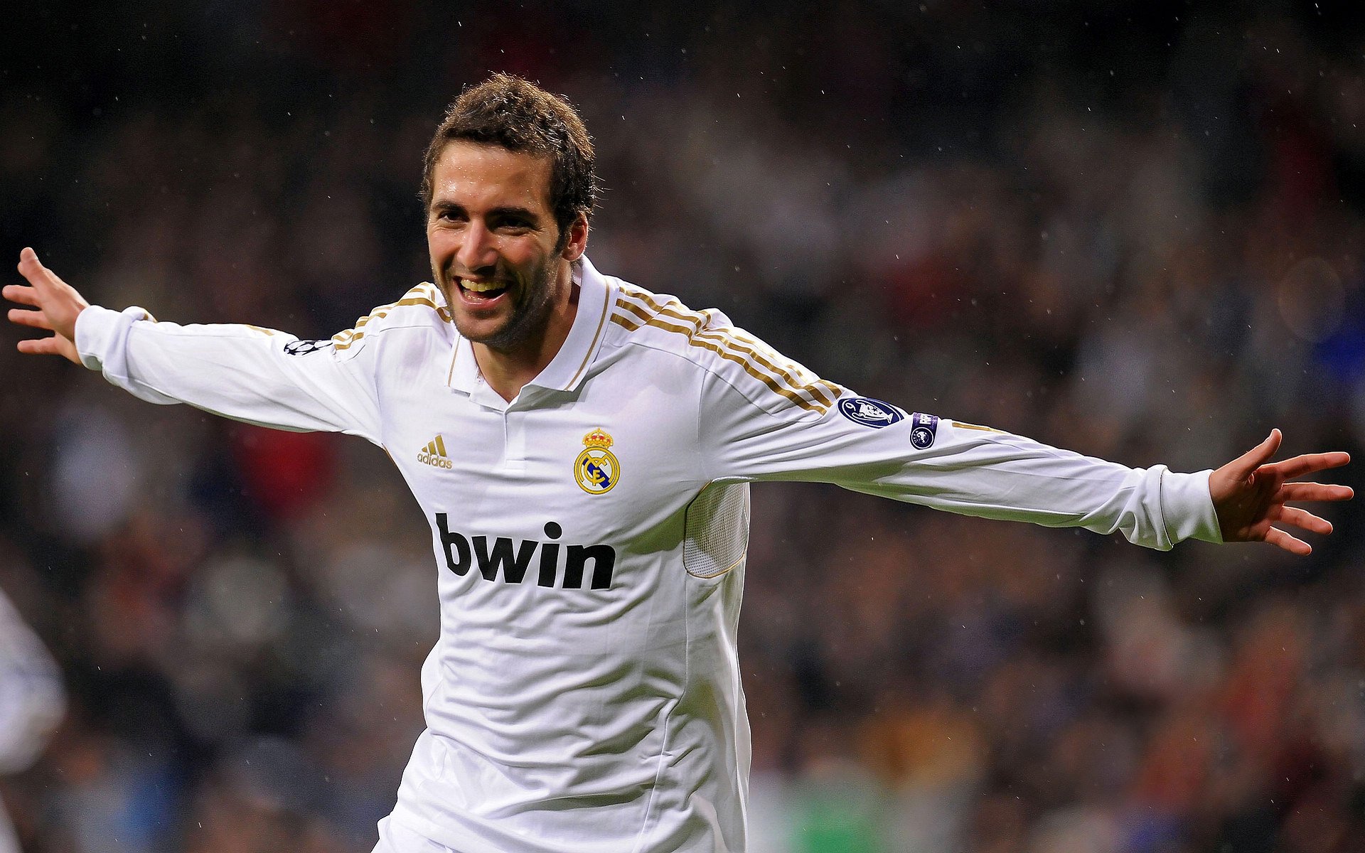 皇马提前终结悬念苏格兰，若日尼奥成为关键先生